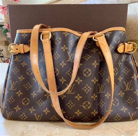 100 authentic louis vuitton handbags.